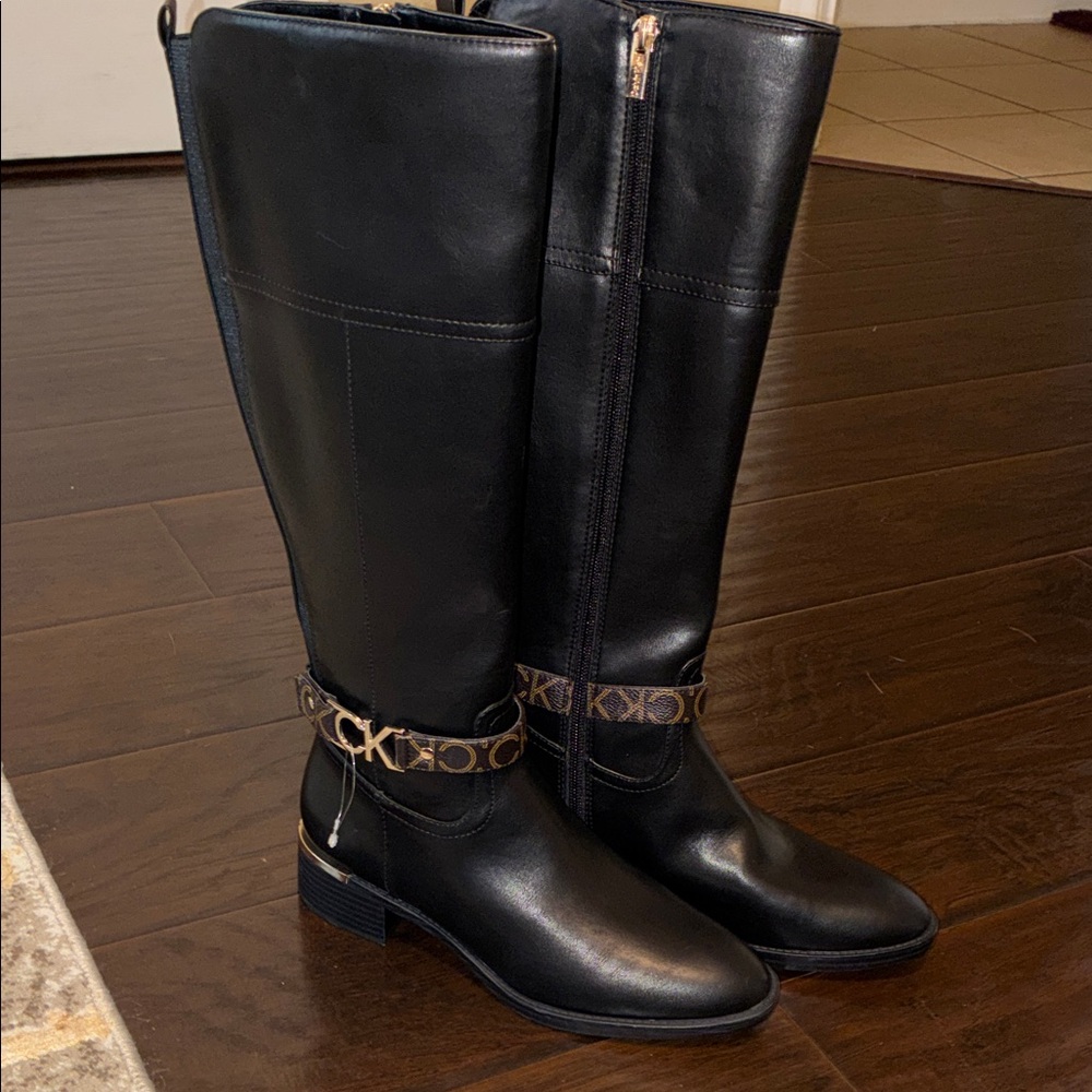 Calvin Klein
Women's Daphny Tall Block Heel Boots Size 6.5 and size 7.5